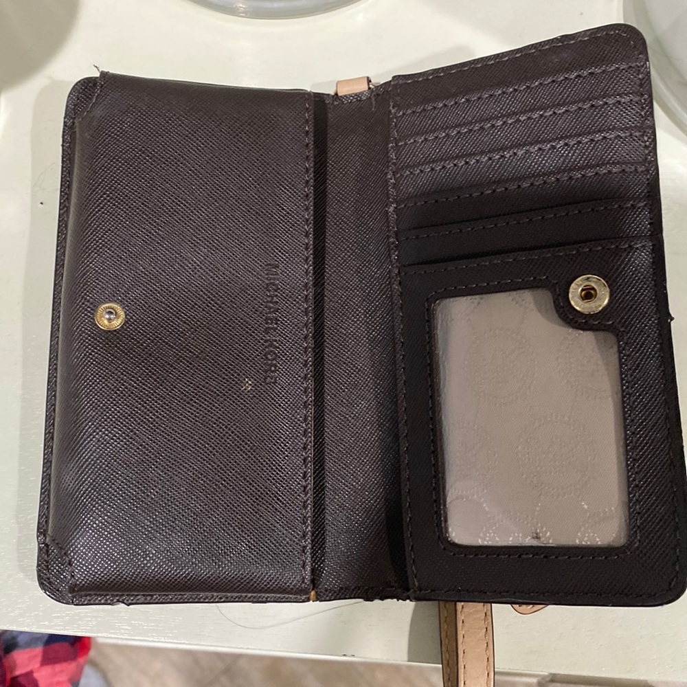 Michael Kors Phone wristlet !